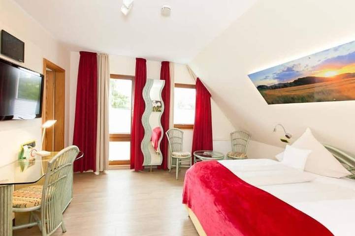 Ganze Wohnung, Doppelzimmer Komfort - Landgasthof Tönnes in Wipperfürth, Oberbergischer Kreis