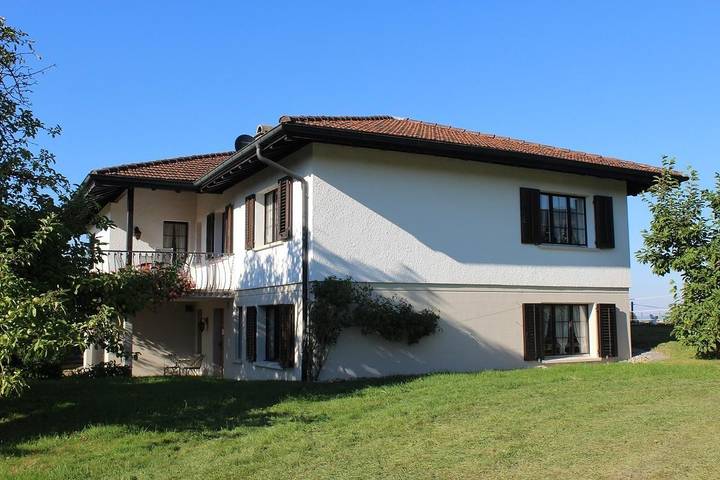 Ferienwohnung für 4 Personen, mit Garten am Bodensee (Schweiz)