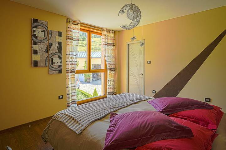 Location de vacances pour 10 personnes, avec jardin à Sainte-Eulalie-d'Olt - 4