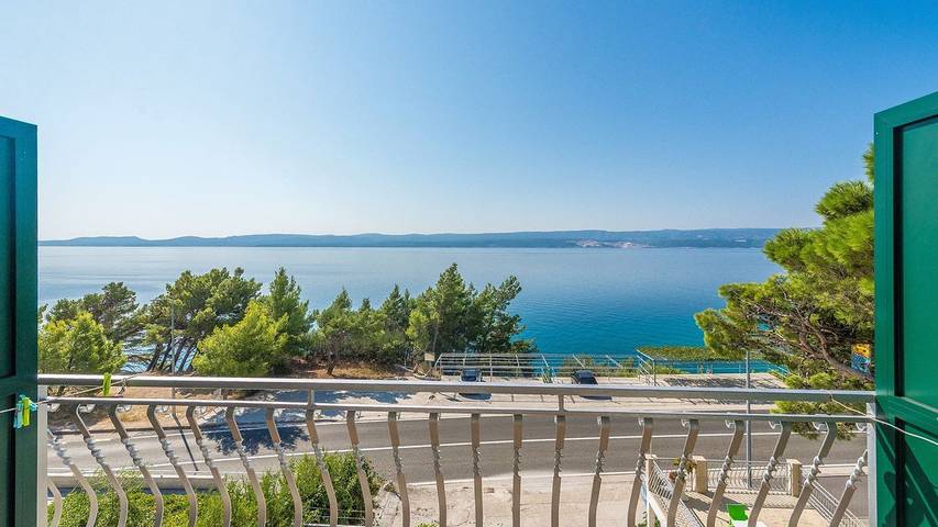 Apartament wakacyjny dla 3 osób, z basen i ogród w Lokva Rogoznica