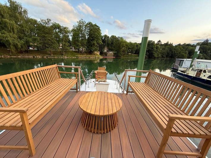 Bateau pour 4 personnes, avec vue sur le lac ainsi que vue et jardin dans Seine-et-Marne