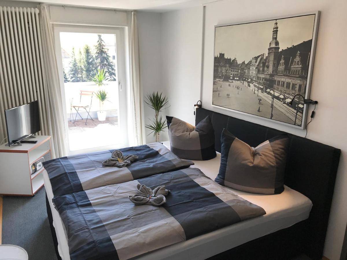Ganze Wohnung, Ferienwohnung für 2 Personen mit Garten in Halle, Saale-Unstrut