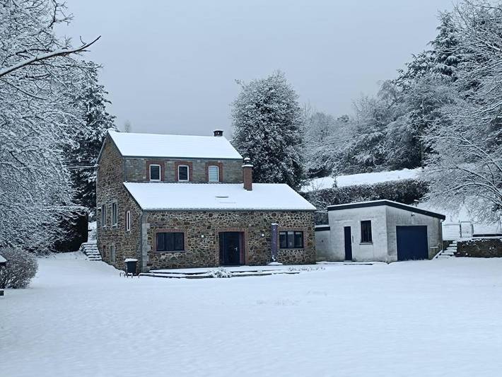 Location de vacances pour 6 personnes, avec terrasse ainsi que jardin et vue dans Sougné-Remouchamps - 3