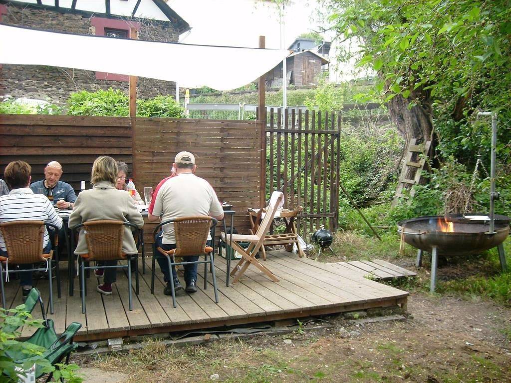 Ferienhaus, Dusche und Badewanne in Enkirch, Bernkastel-Kues & Umgebung