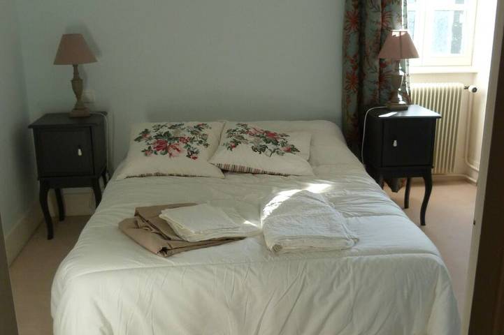 Location de vacances pour 19 personnes, avec jardin et terrasse, animaux acceptés à Santenay - 2