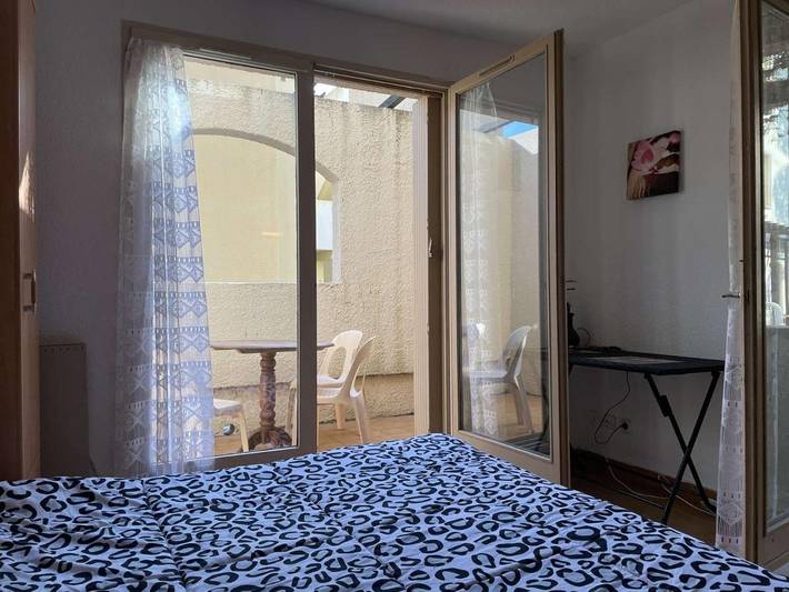 Gîte pour 4 personnes, avec Terrasse dans Plage Peyrefitte - 4
