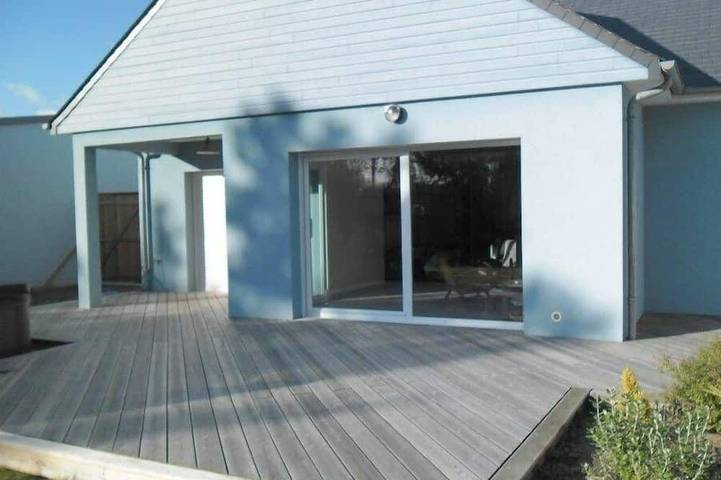 Location de vacances pour 6 personnes, avec Jacuzzi ainsi que Terrasse et Jardin à Lingreville