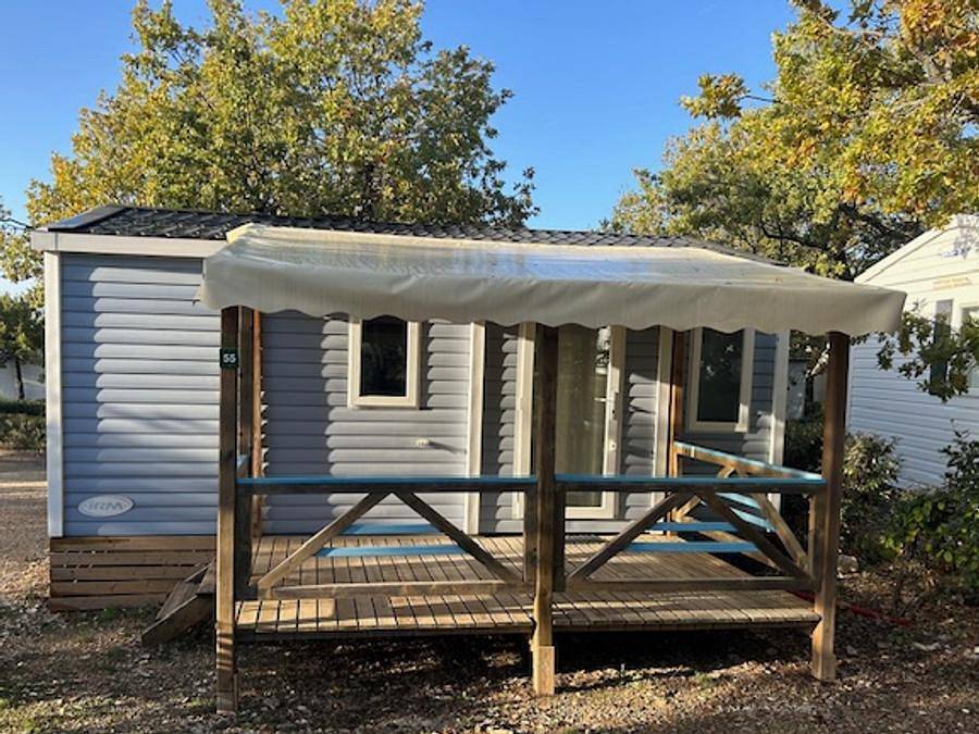 Flower Camping l'Epi Bleu - Mobilhome 4 personas - Mobil-home confort 24m² (2 habitaciones) + terraza cubierta in Banon, Forcalquier region