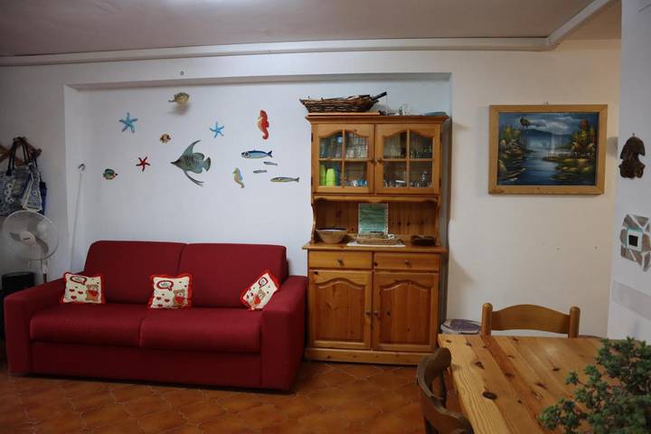 Casa vacanza per 6 persone, con giardino a Montalto Marina