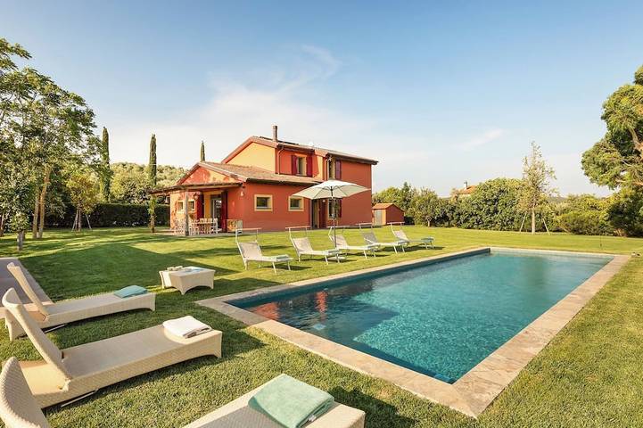 Ferienhaus für 9 Personen, mit Garten, mit Haustier