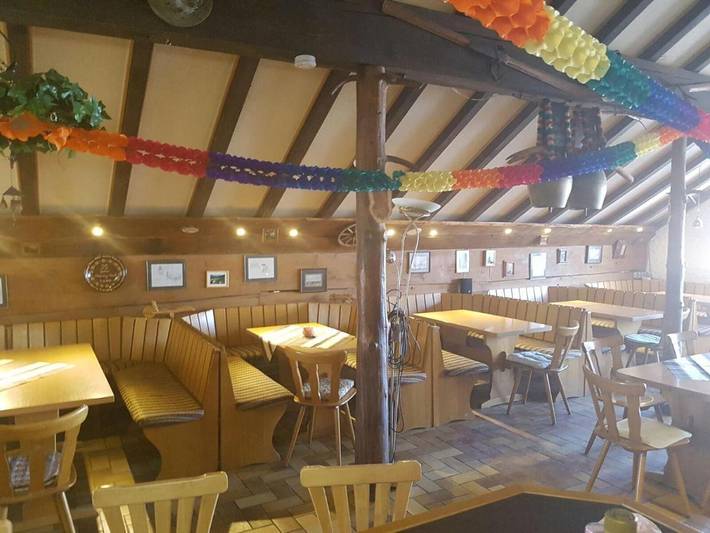 Camping für 2 Personen, mit Terrasse in Bayern - 4