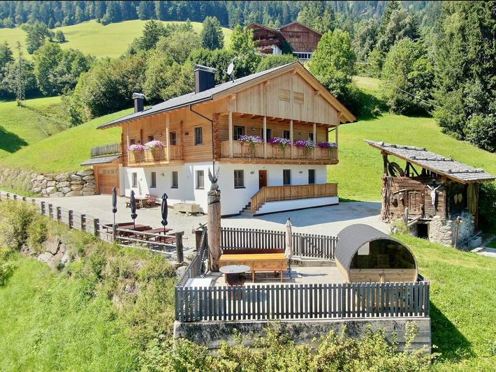 Ferienwohnung für 6 Personen, mit Ausblick und Balkon in Weitental