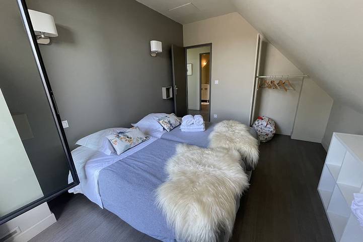Haus 4  eingezäunter garten privater jacuzzi, terrasse strände geschäfte 400 m in Arradon, Côte des Mégalithes