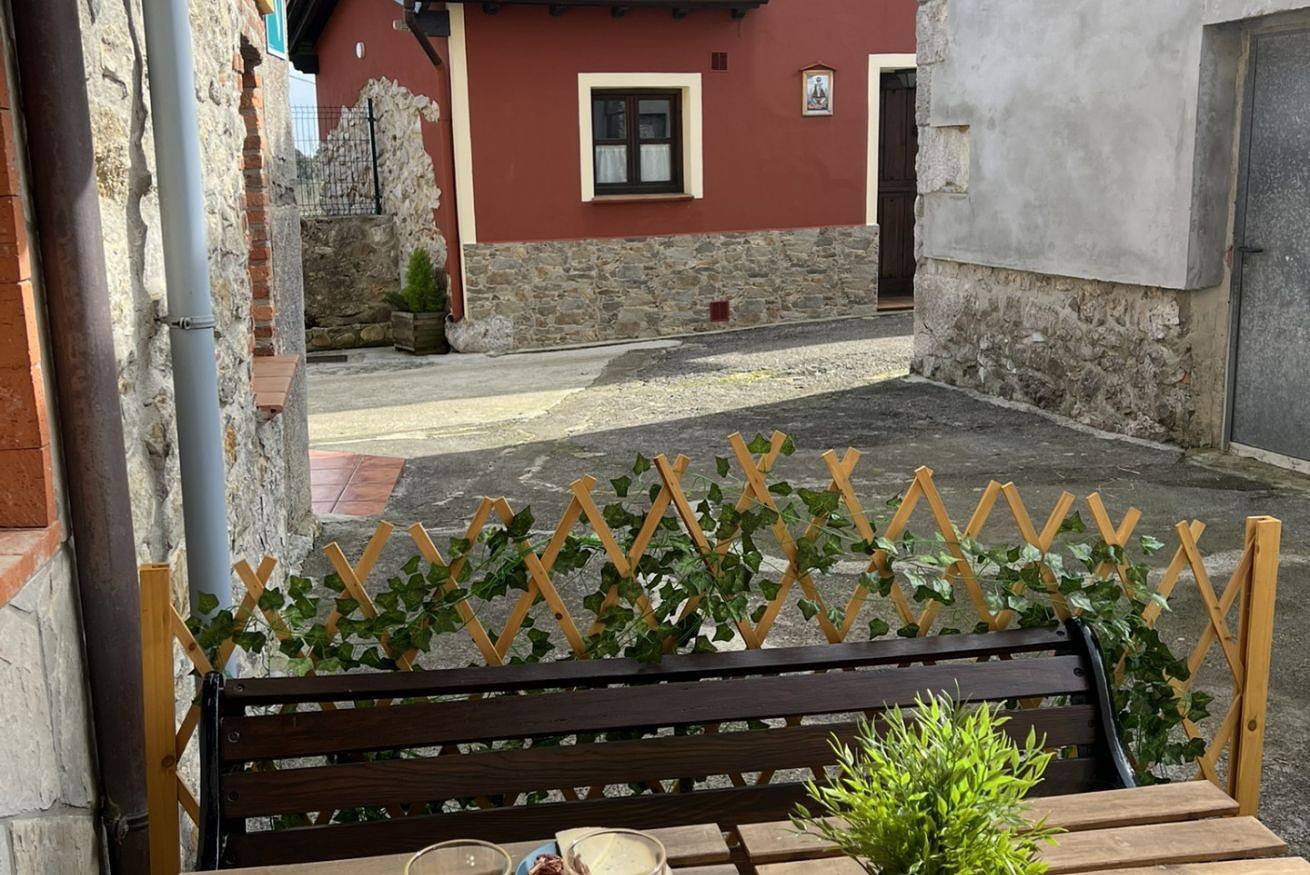 Apartamento entero, Casa para 4 a 10 minutos de los Bufones de Pria in Llanes, Costa Verde