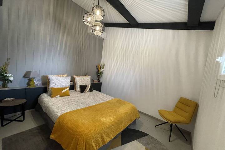 Gîte pour 6 personnes, avec jacuzzi et jardin à Orgone - 4