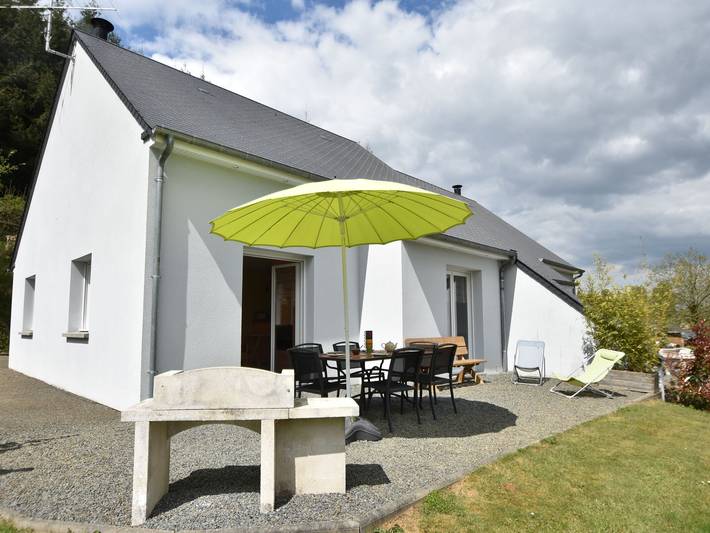 Location de vacances pour 6 personnes, avec Terrasse et Jardin à Sainte-Cécile (Manche)