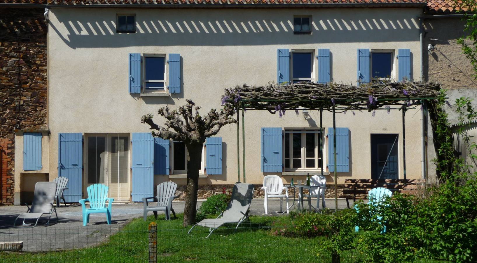 Gite 10 pers proximité vallée du Tarn dans les monts d 'Alban in Paulinet, Région d'Albi