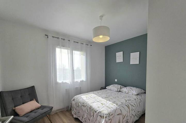 Gîte pour 4 personnes, avec jardin et piscine à Saint-Laurent-des-Hommes - 3