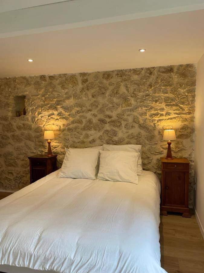 Location de vacances pour 14 personnes, avec vue ainsi que jardin et piscine à Sauternes (Gironde) - 3