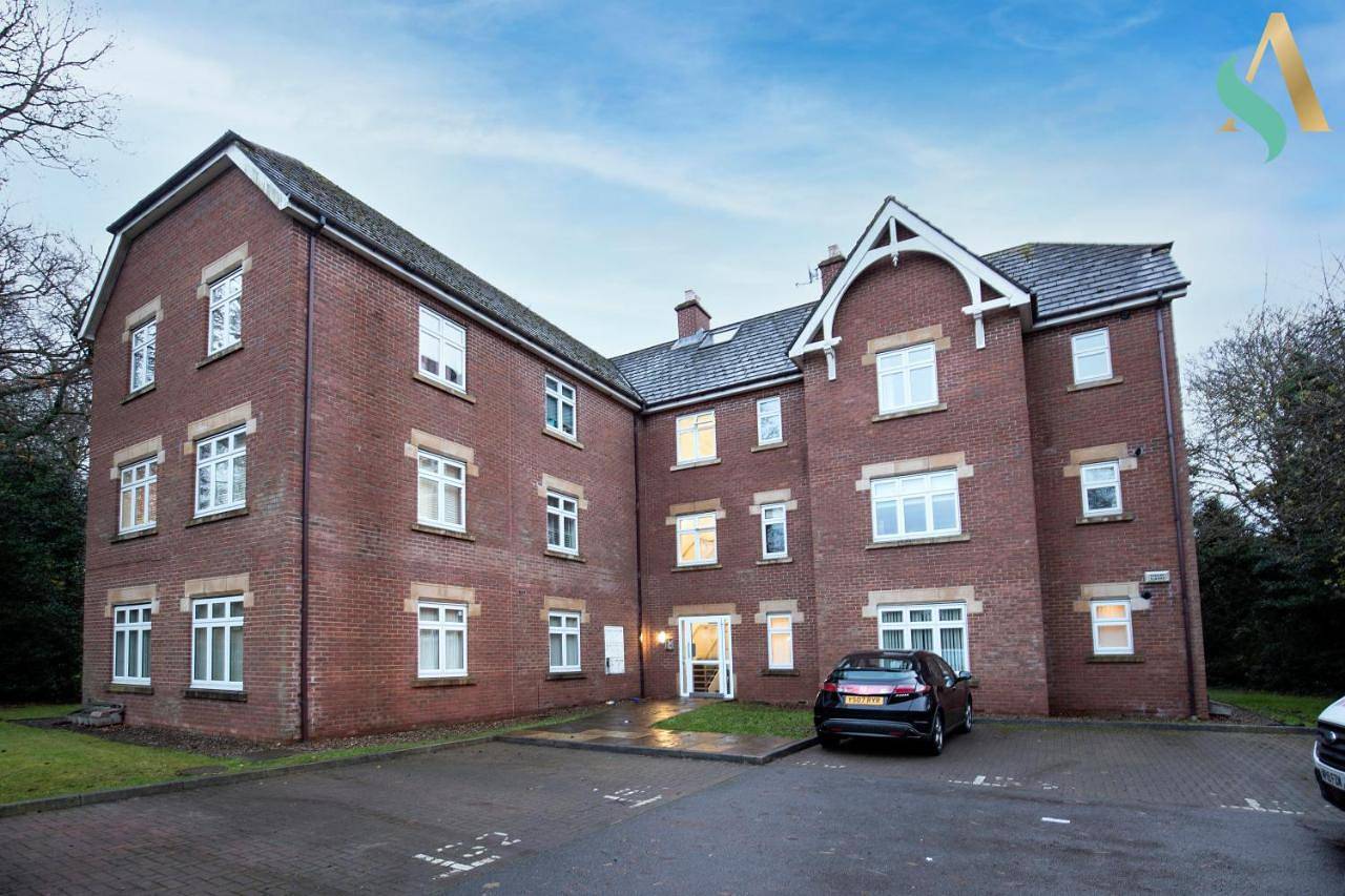 Entire apartment, Three-Bedroom Apartment in Middlesbrough, North East England