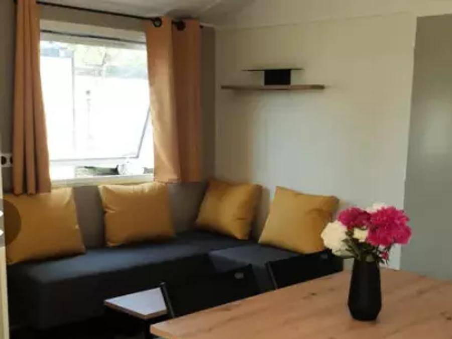 Camping Le Fief Melin - Mobilhome 4 personas - Mobil-Home Privilège 3 Piezas 4 Personas Aire Acondicionado + Tv in Le Château-d'Oléron, Côte de Beauté