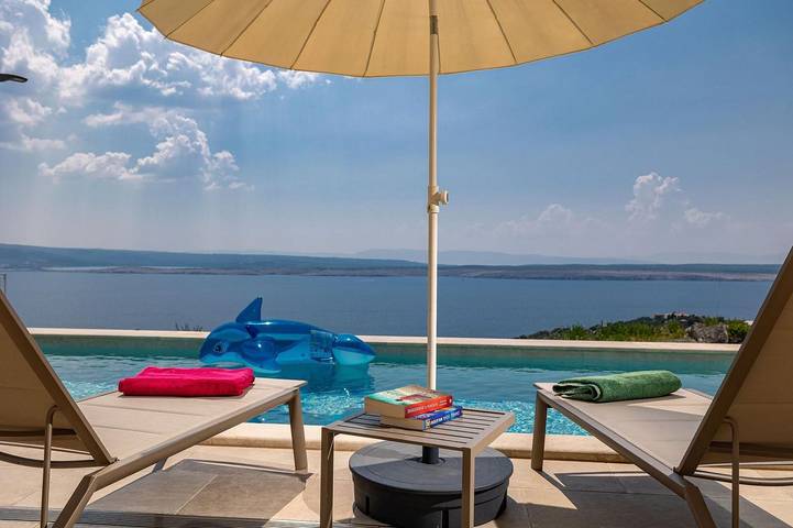 Finca für 5 Personen, mit Balkon und Terrasse sowie Garten und Pool in Kroatien