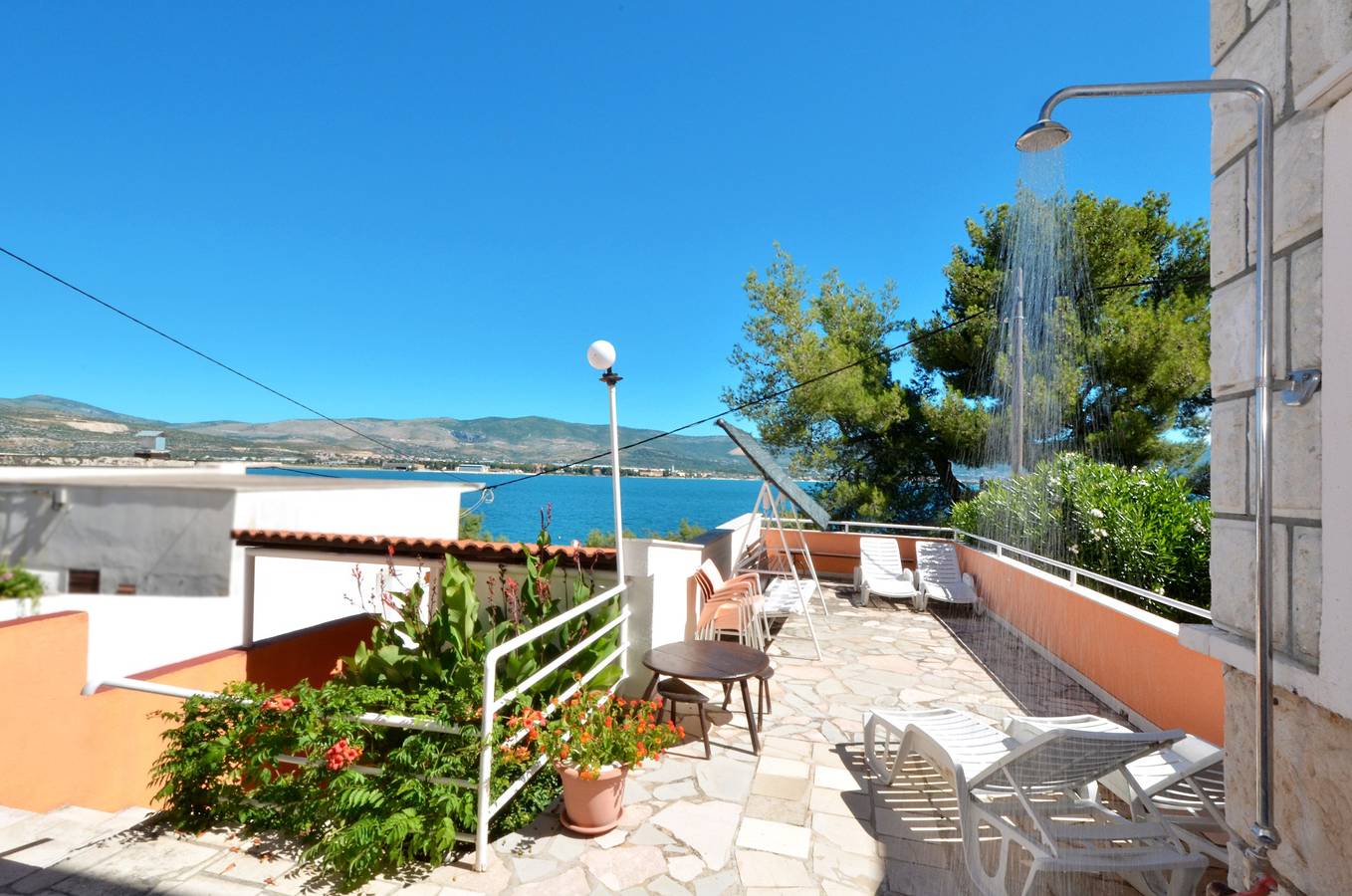 Cały apartament, Jednopokojowy apartament przy plaży Arbanija, Ciovo -b in Arbanija, Čiovo