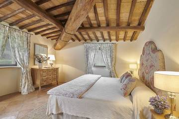 Villa for 16 People in Perugia, Perugia Province, Photo 1