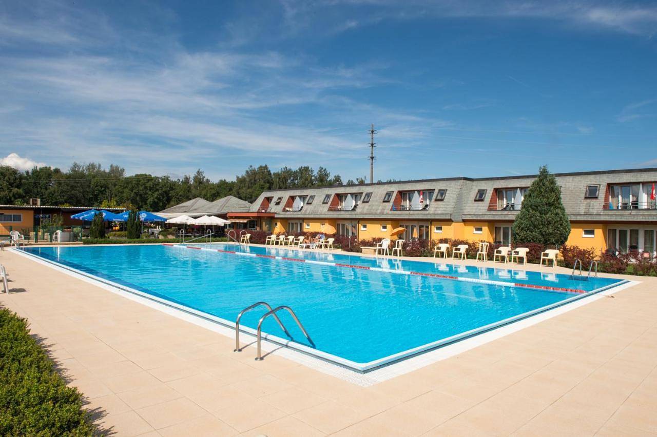 Hotel Lacotel in Avenches, Lac de Morat & Estavayer-le-Lac Région