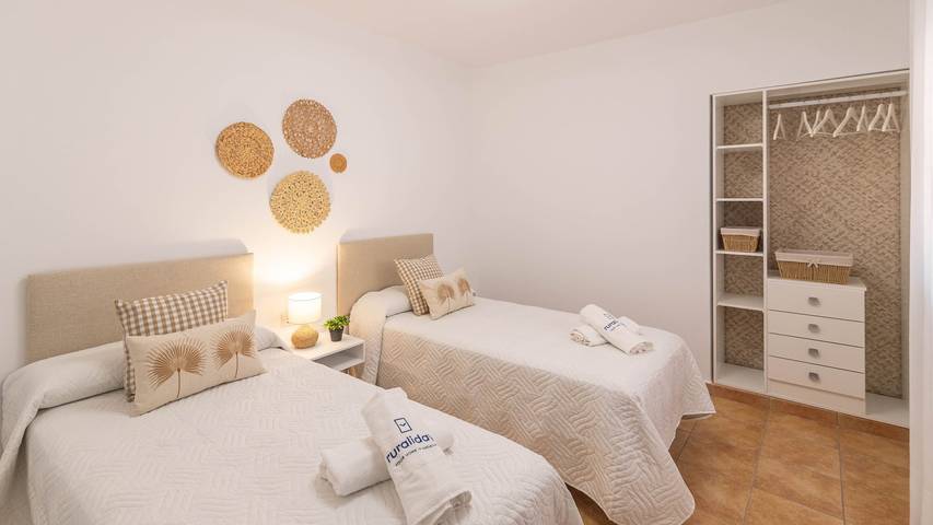 Chalet para 6 personas, con piscina y balcón/terraza, Se admiten mascotas en Antequera - 4