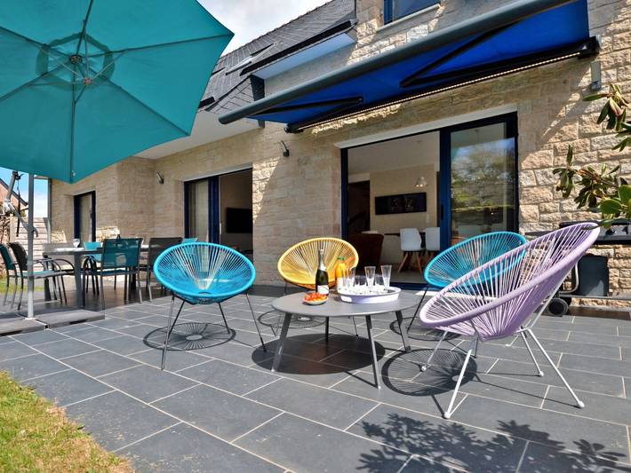 Location de vacances pour 8 personnes, avec terrasse et jardin, animaux acceptés dans Kerjouanno - 2