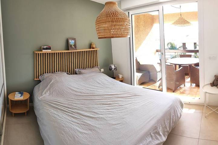 Gîte pour 6 personnes, avec balcon dans Plage De Sainte Claire - 2