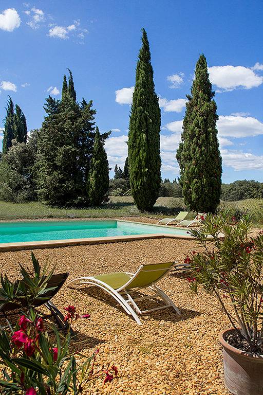 Chambre d’hôte pour 2 personnes, avec Jardin et Piscine à Arpaillargues-et-Aureillac