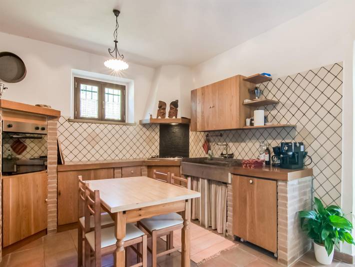 Villa für 11 Personen, mit Garten und Pool in Marche - 4