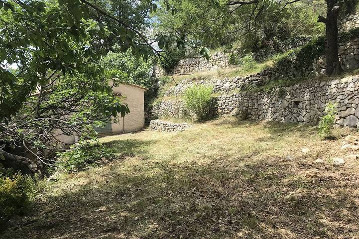 Villa Bargemon with swimming pool in a green setting in Bargemon, Draguignan Region