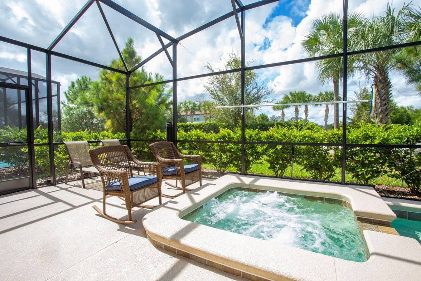 Luxury 5Bd w  Jacuzzi   Pool Near Disney   5528 in ChampionsGate, Central Florida