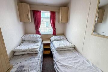 Glamping for 6 People in Skegness, Lincolnshire, Photo 3