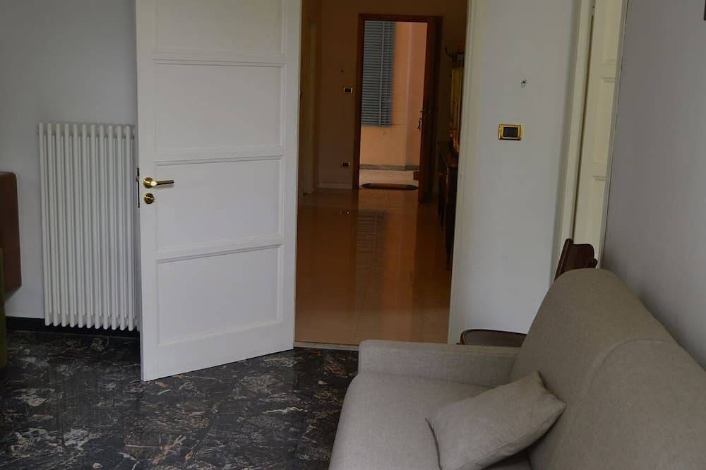 Appartamento intero, Relax Al Mare - Bike & Beach (citra )cin It008059C2Ypsjdi20 in Taggia, Riviera di Ponente