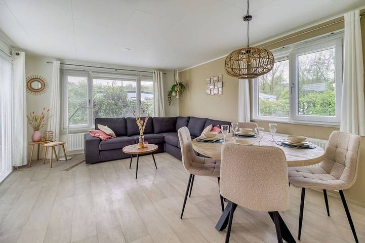 Chalet für 4 Personen, mit Terrasse und Garten - 1