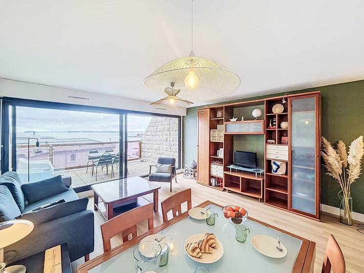 Appartement entier, Belle Vue Mer et Groix in Plage de Port Fontaine-Lomener, Ploemeur