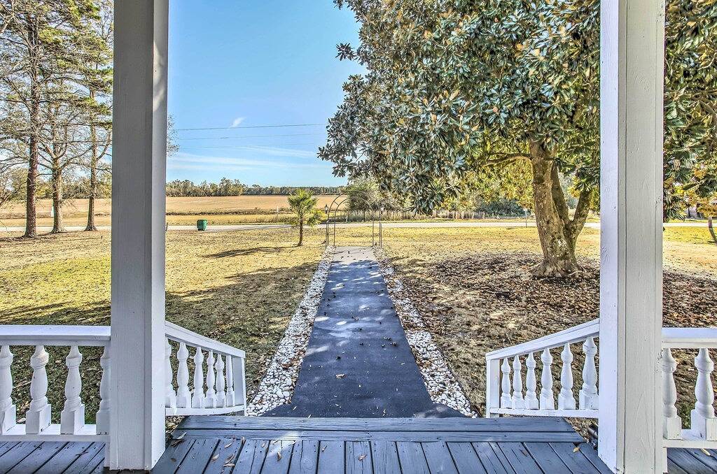 Stunning historic home w/ large rooms. Close to attractions. Kid & pet friendly! in Sellers, Florence - Conway und Umgebung