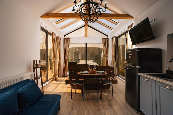 Location de vacances pour 2 personnes, avec jardin et vue, animaux acceptés à Alba (Romania) - 3