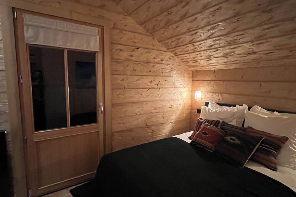 Unique, High-Design 6 Bedrooms Chalet in Villars Centre in Villars-sur-Ollon, Ollon (Villars-sur-Ollon)