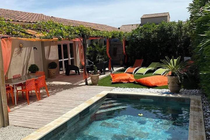 Location de vacances pour 6 personnes, avec jardin à Tavel - 4