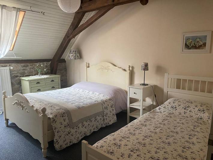 Gîte pour 3 personnes, avec piscine ainsi que jardin et terrasse à Meymac - 3