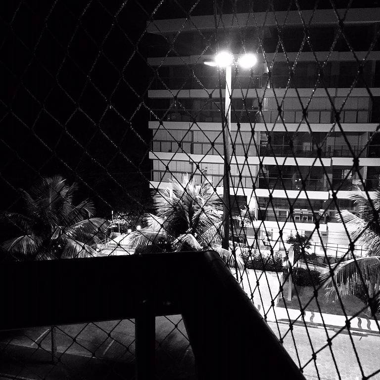 Ganze Wohnung, Apt Riviera de São Lourenço Fuß in den Sand, mit schöner Aussicht auf das Meer in Praia São Lourenço, Bertioga