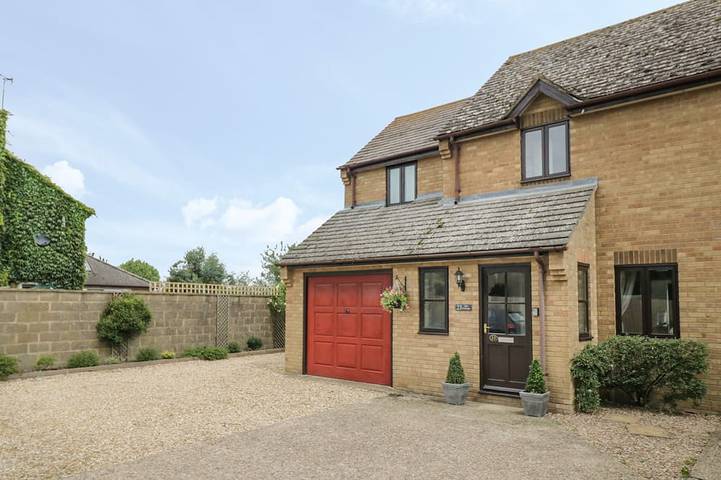Cottage for 4 people, with garden in Northamptonshire