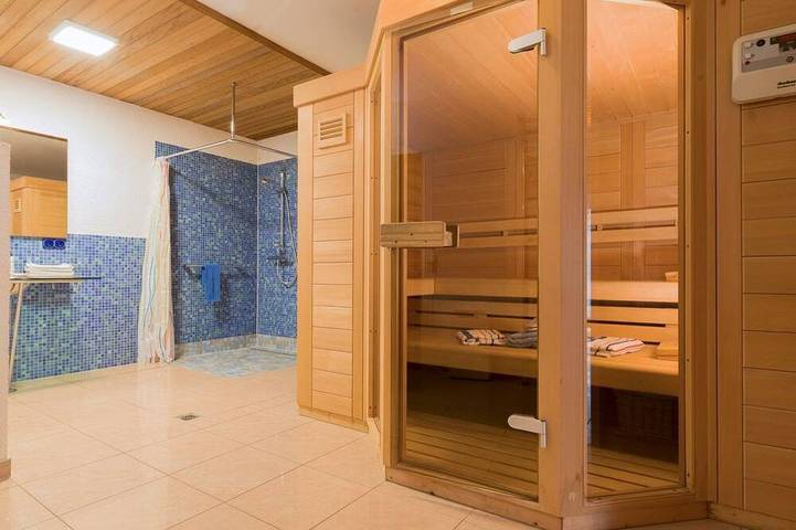 Ferienwohnung für 2 Personen, mit Sauna und Garten in Neunkirchen - 3