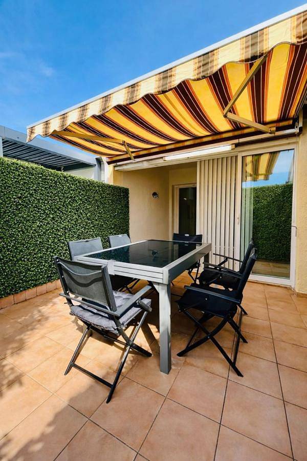 Location de vacances pour 6 personnes, avec piscine dans Plage des Aresquiers - 3