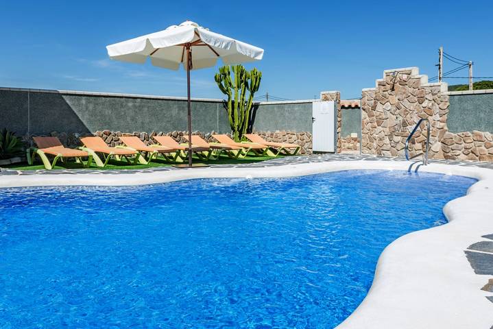 Casa rural con piscina para 4 personas, con jardín en Provincia de Cádiz - 3
